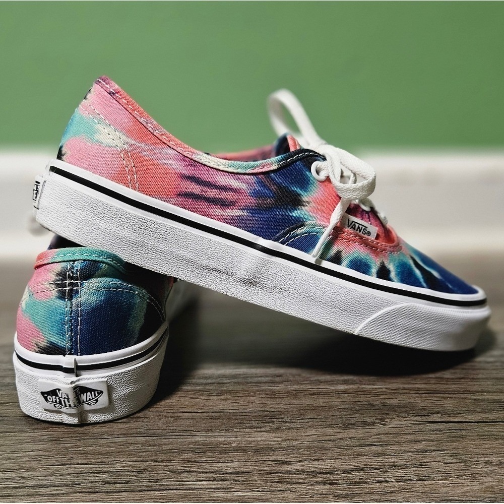 Vans Pink & Blue‎ Tie-Dye Classics